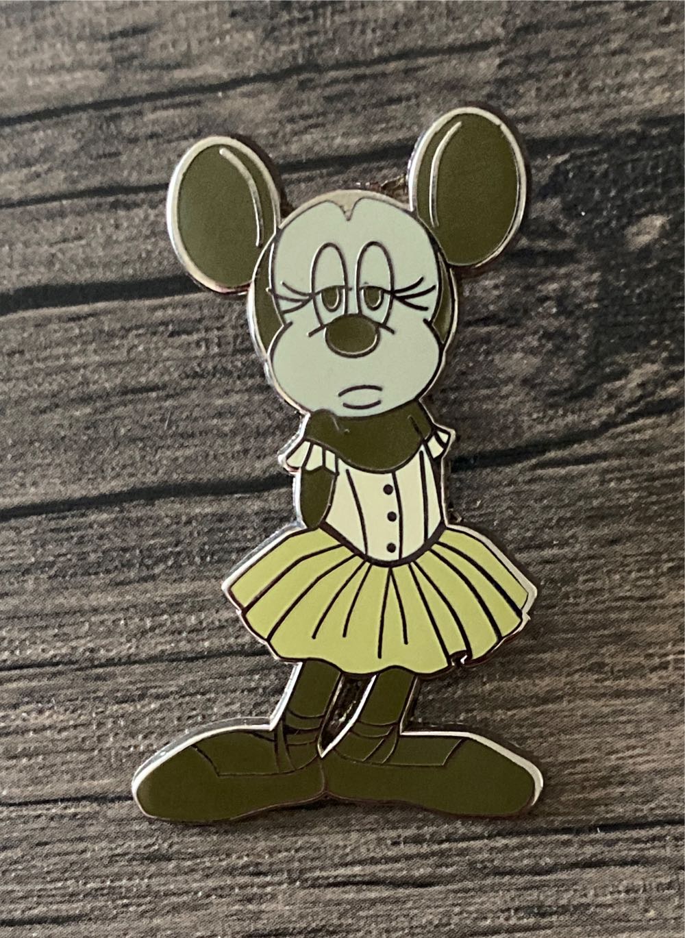 Lipstick & Chrome - Yule Light Up My Life