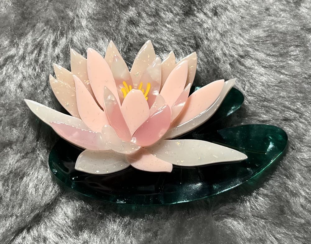 Erstwilder - Enlightened Waters - Brooch pin collectible - Main Image 2