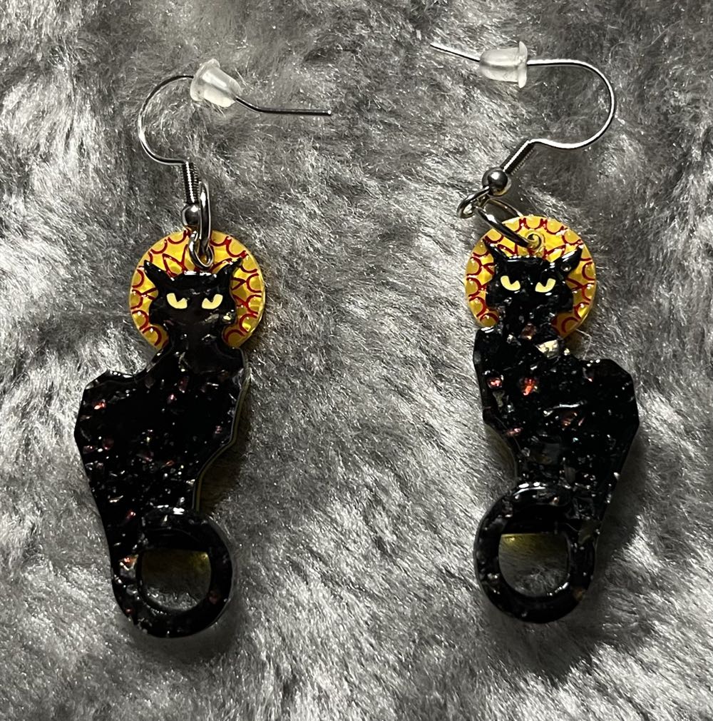 Erstwilder - Le Chat Noir - Earrings pin collectible - Main Image 2