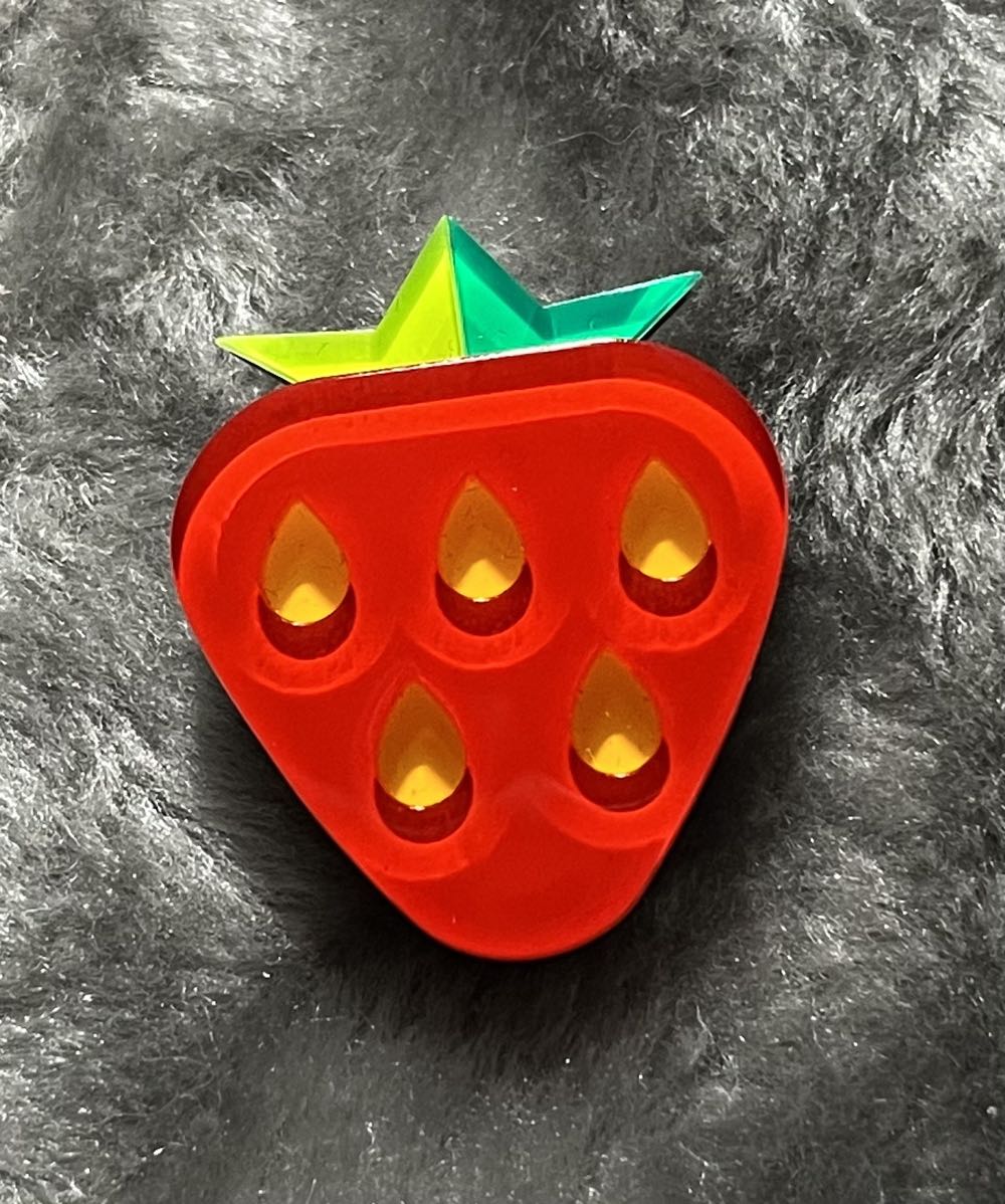Erstwilder - Fruit Salad Strawberry - Brooch pin collectible - Main Image 2