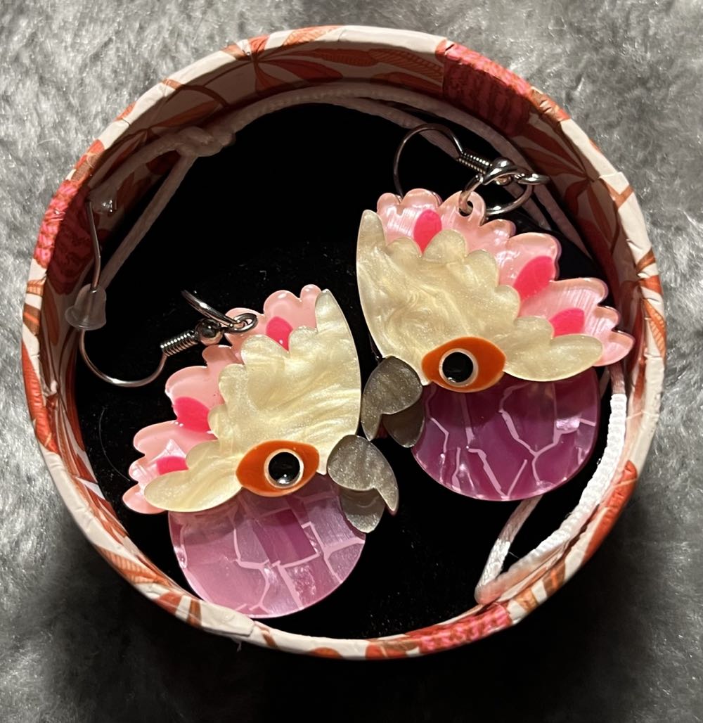 Erstwilder - Pinky Promise - Earrings pin collectible - Main Image 3