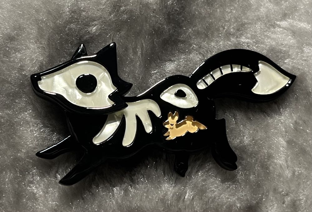 Erstwilder - Frightful Fox - Brooch pin collectible - Main Image 2