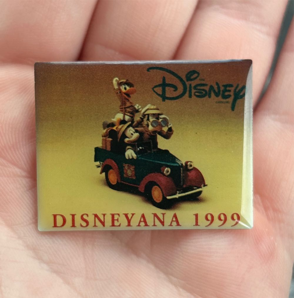 Pusheen Drinking Boba