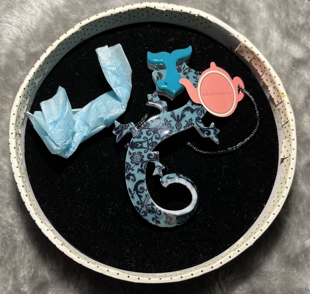 Erstwilder - Draco the Dreaded (blue) - Brooch pin collectible - Main Image 2