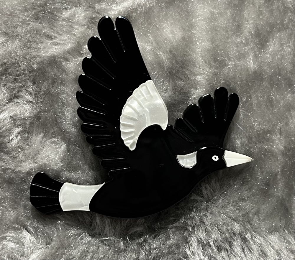 Erstwilder - Mr. Magpie - Brooch pin collectible - Main Image 2