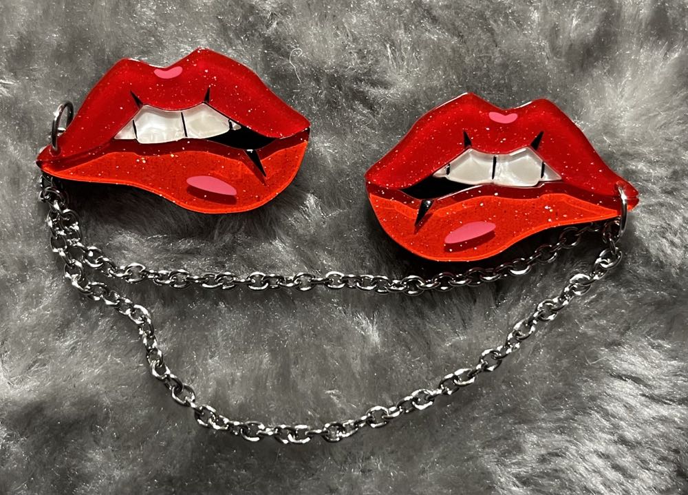 Erstwilder - Double Feature (cardi clips) - Brooch pin collectible - Main Image 2