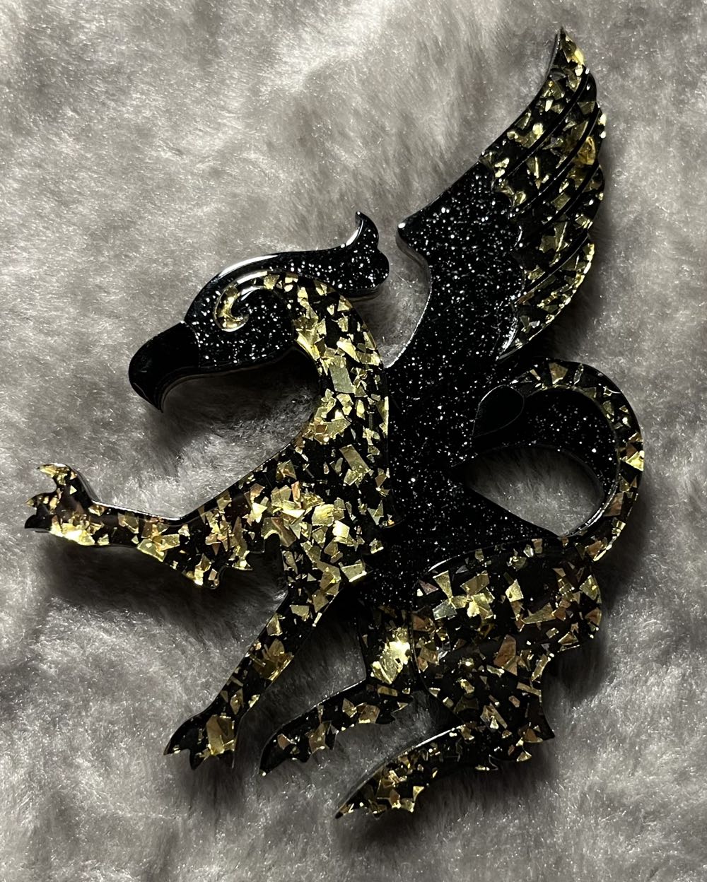 Erstwilder - Gabriel the Gryphon - Brooch pin collectible - Main Image 2