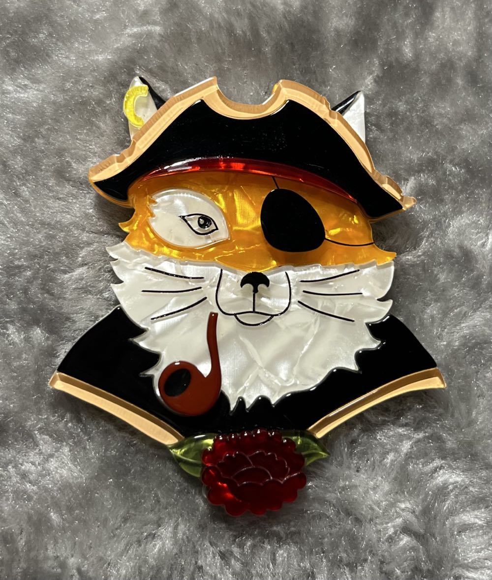 Erstwilder - The Cunning Captain - Brooch pin collectible - Main Image 2