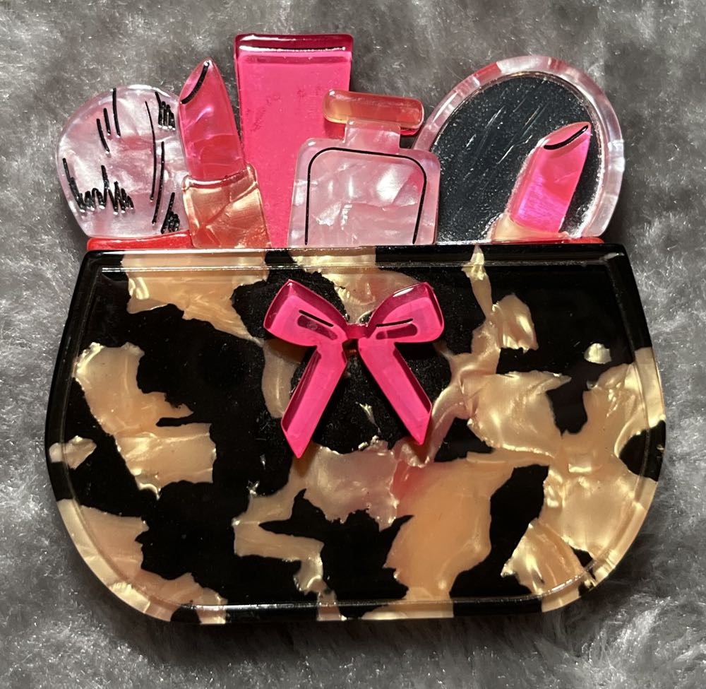 Erstwilder - Carmen’s Cosmetics - Brooch pin collectible - Main Image 2