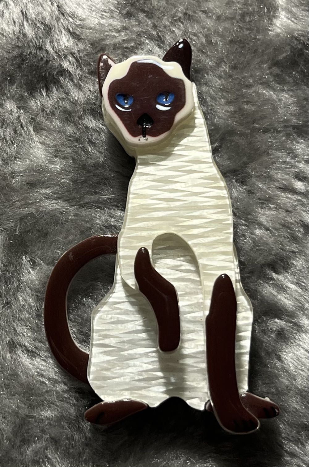 Erstwilder - Her Majesty Milly - Brooch pin collectible - Main Image 2