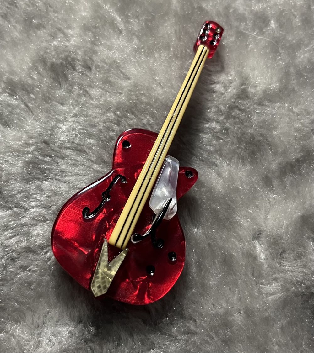 Erstwilder - Guitar Hero - Brooch pin collectible - Main Image 2