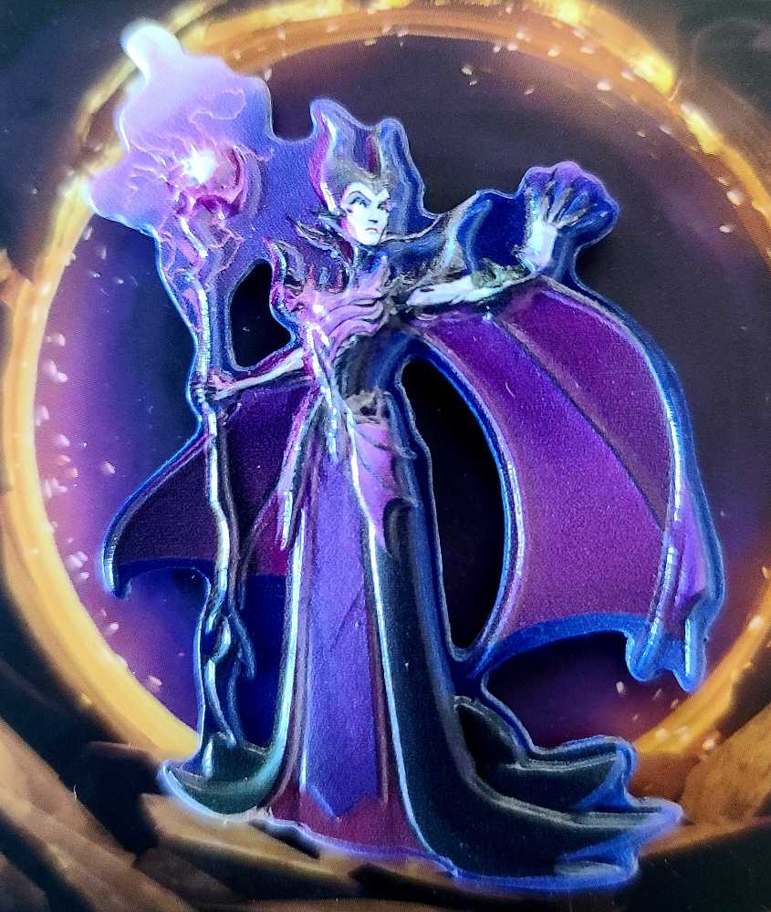 Brooch the Subject - Meowy Catmas Tree