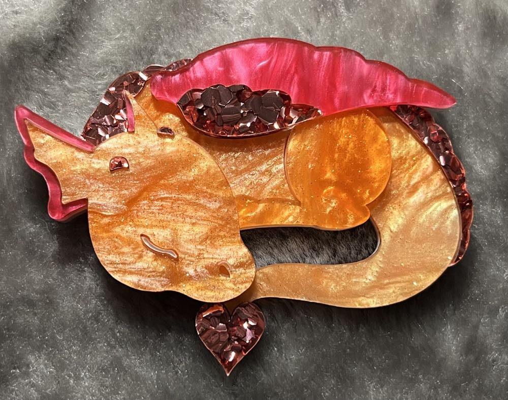 Deer Arrow - Diego the Dragon (sunset) - Brooch pin collectible - Main Image 2