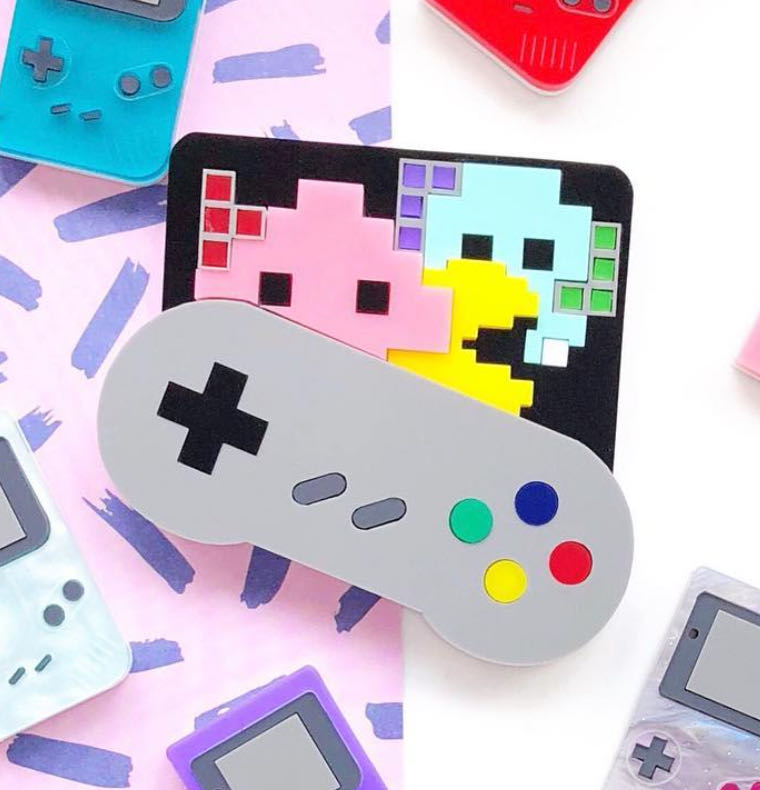 Deer Arrow - Game Time - Brooch pin collectible - Main Image 4