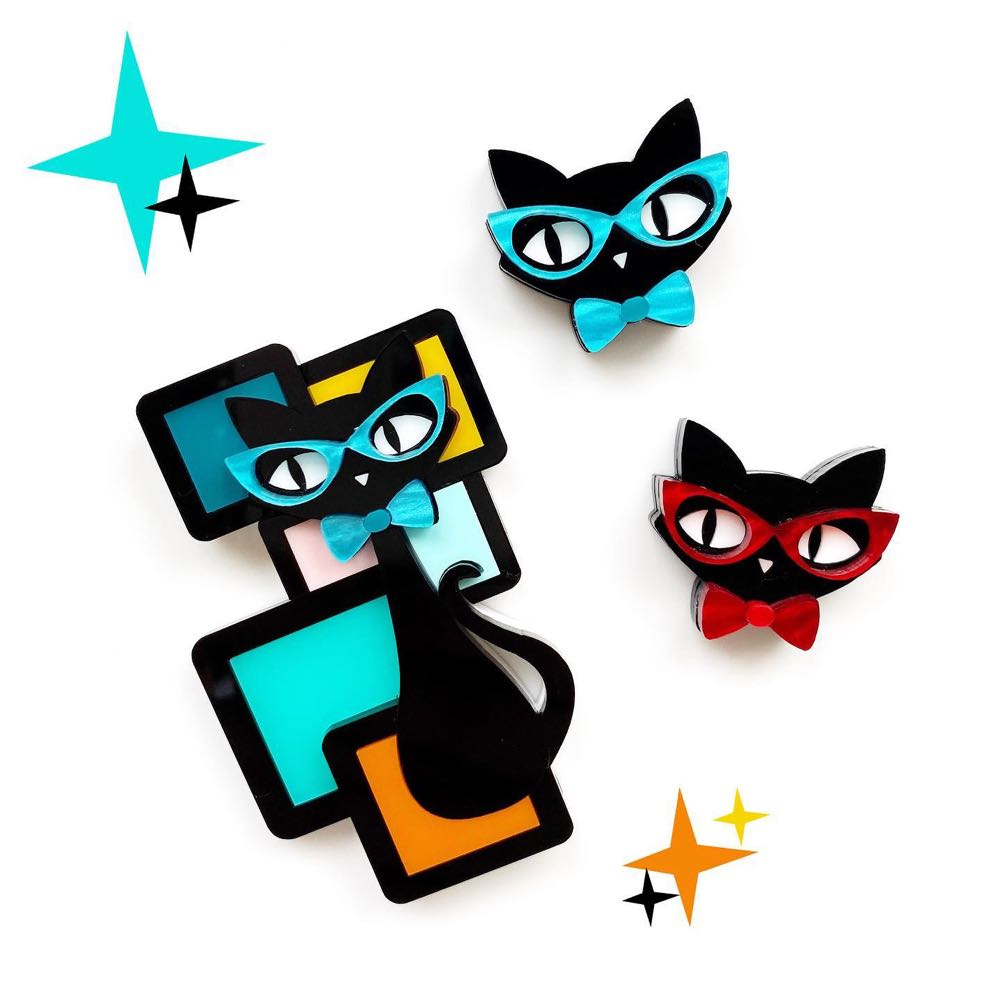 Deer Arrow - Astro Earrings - Earrings pin collectible - Main Image 3