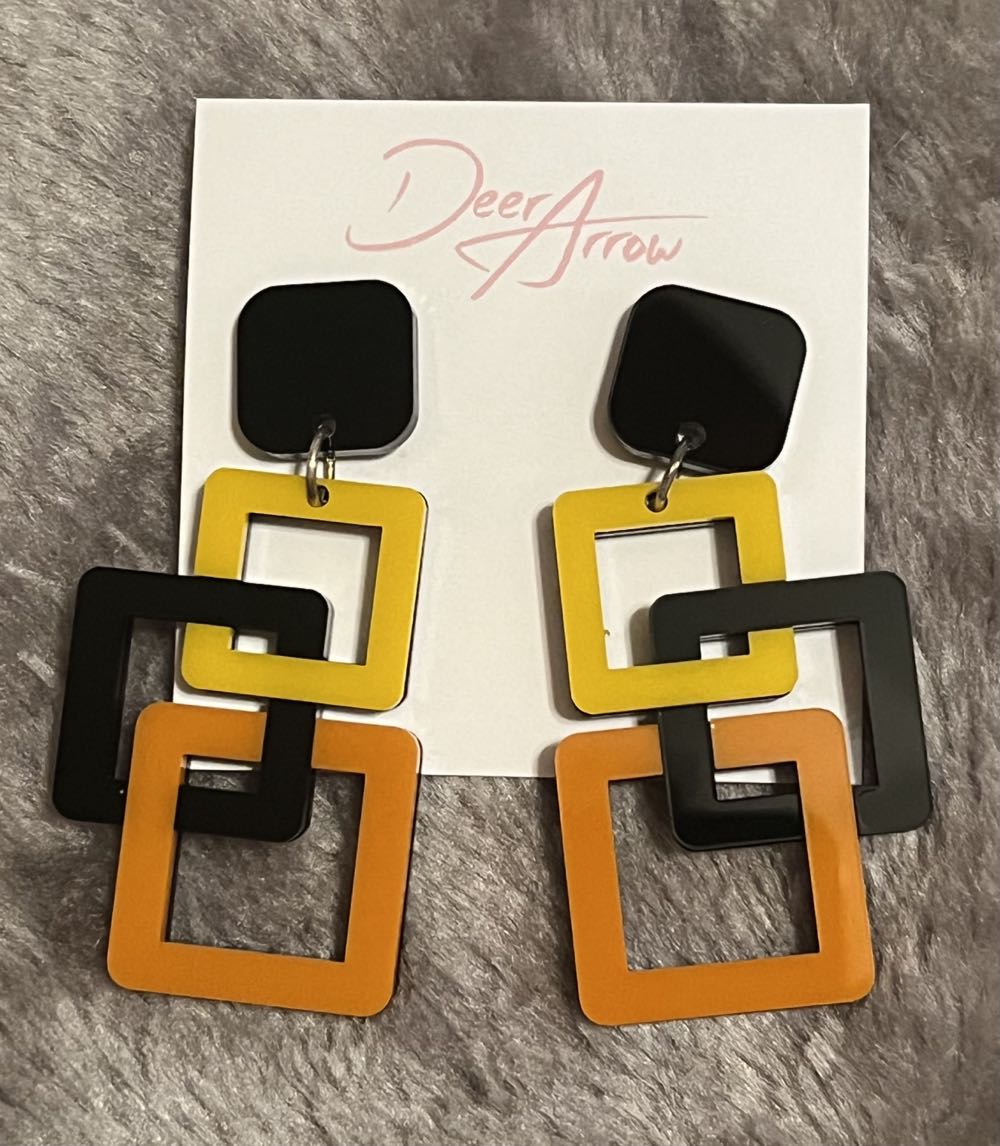 Deer Arrow - Astro Earrings - Earrings pin collectible - Main Image 4