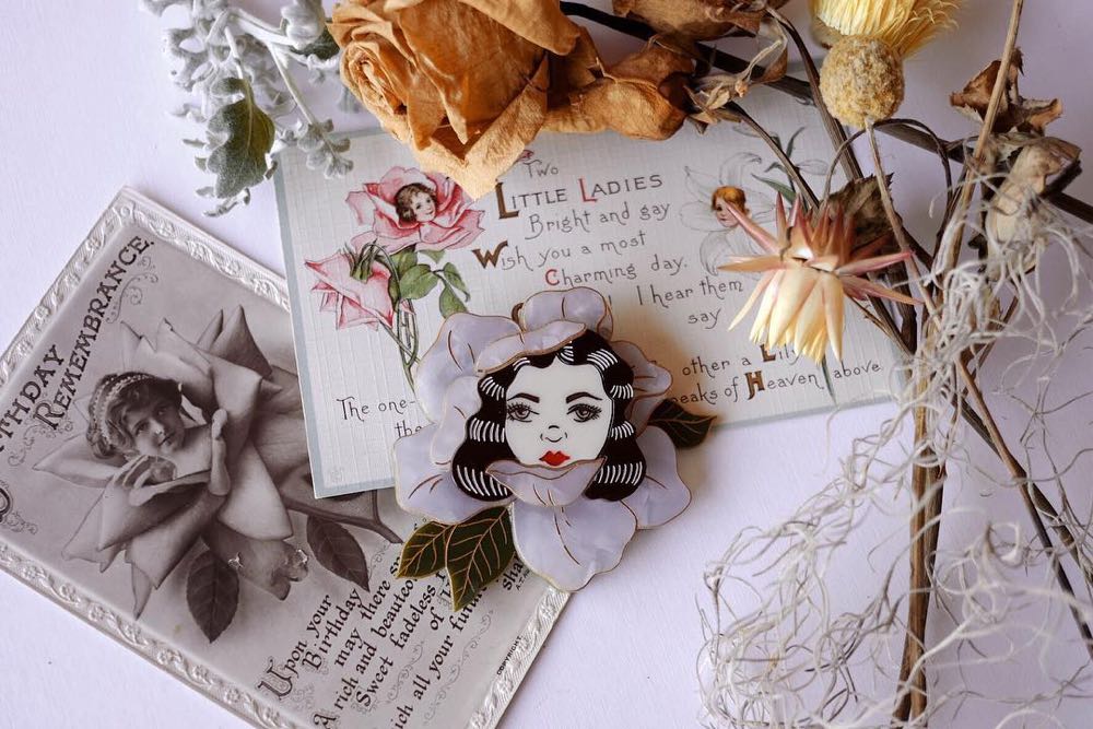 Kirbee Lawler - Magnolia Lady - Brooch pin collectible - Main Image 3