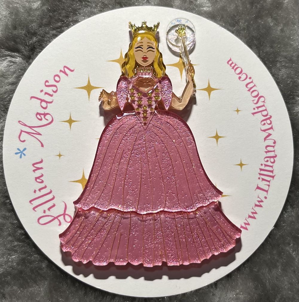 Lillian*Madison - Glinda - Brooch pin collectible - Main Image 2