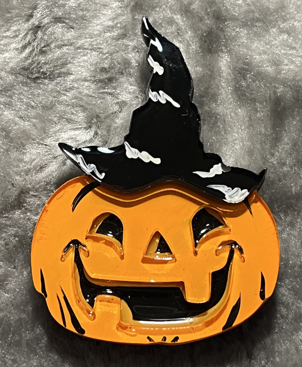 Lillian*Madison - Jack O’ Lantern - Brooch pin collectible - Main Image 3