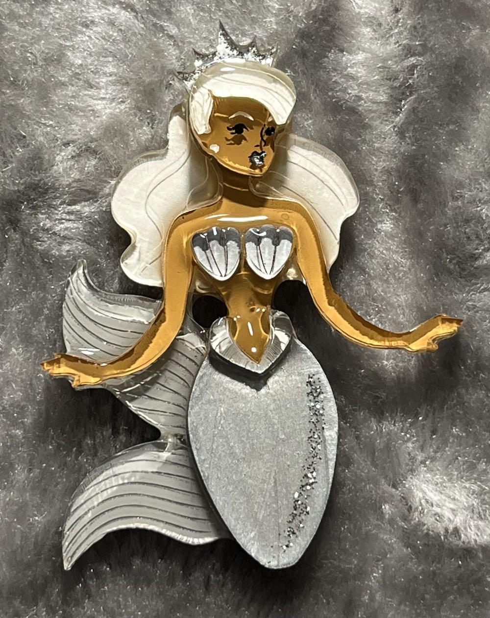 Lillian*Madison - Marina the Mermaid (silver) - Brooch pin collectible - Main Image 3