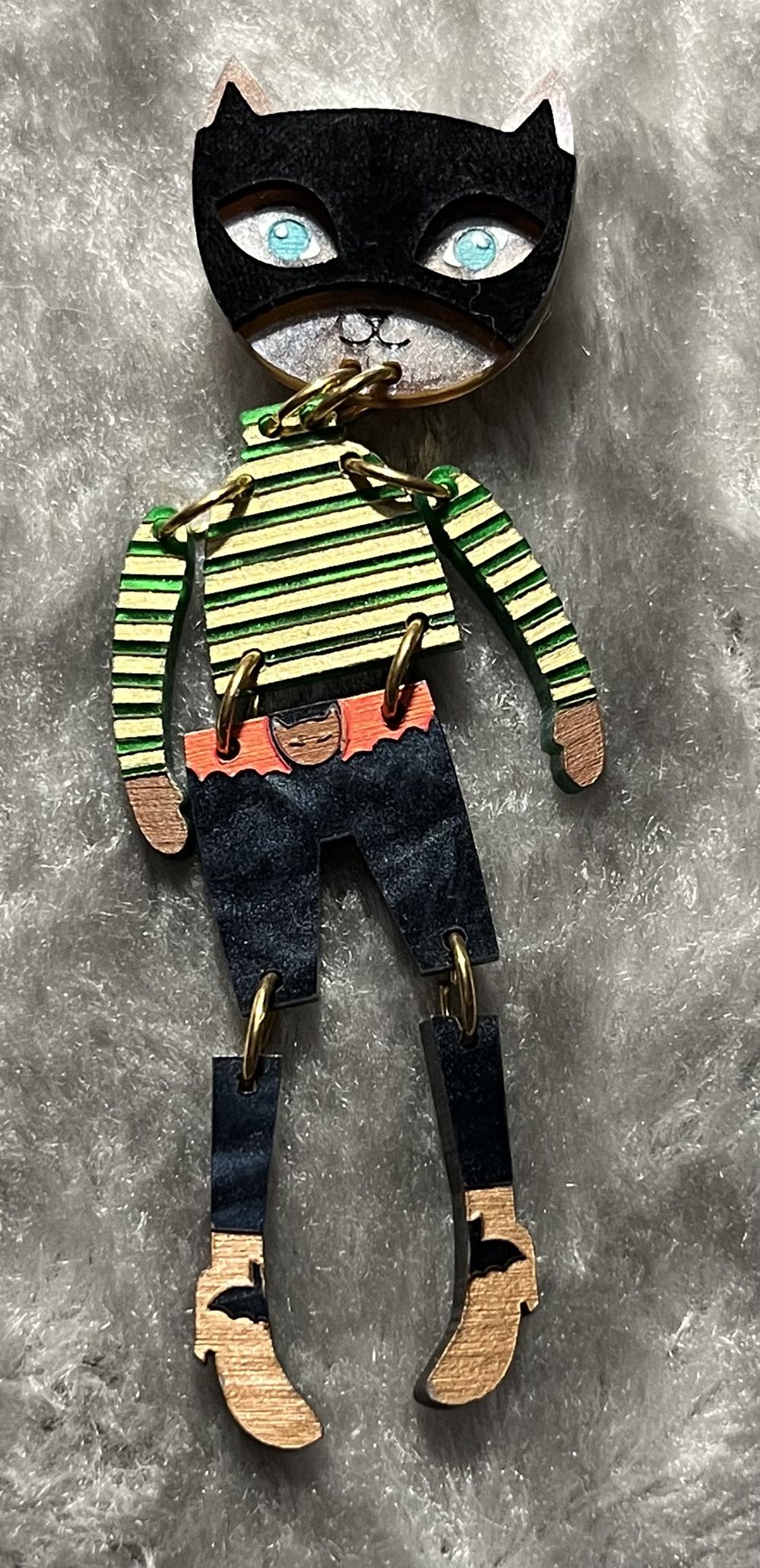 The Storybook Rabbit - Cat Burglar - Brooch pin collectible - Main Image 2