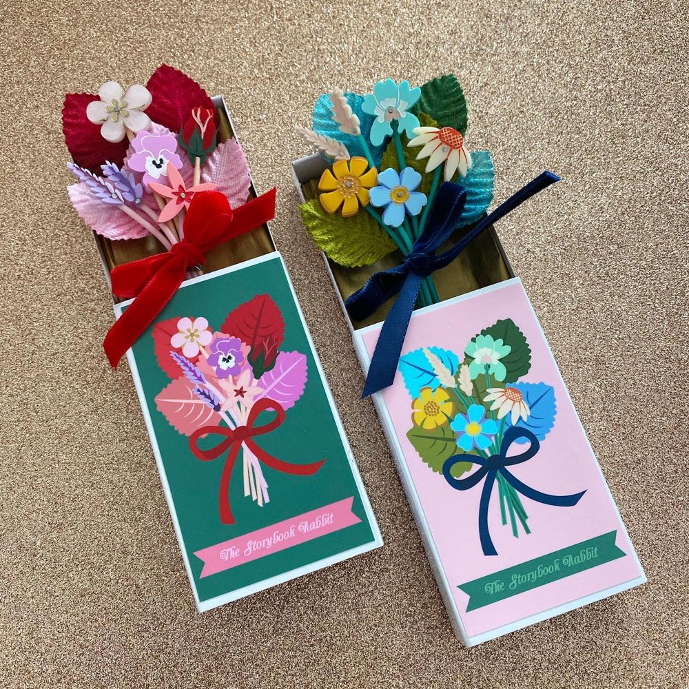 The Storybook Rabbit - Corsage Bouquet (blue) - Brooch pin collectible - Main Image 4