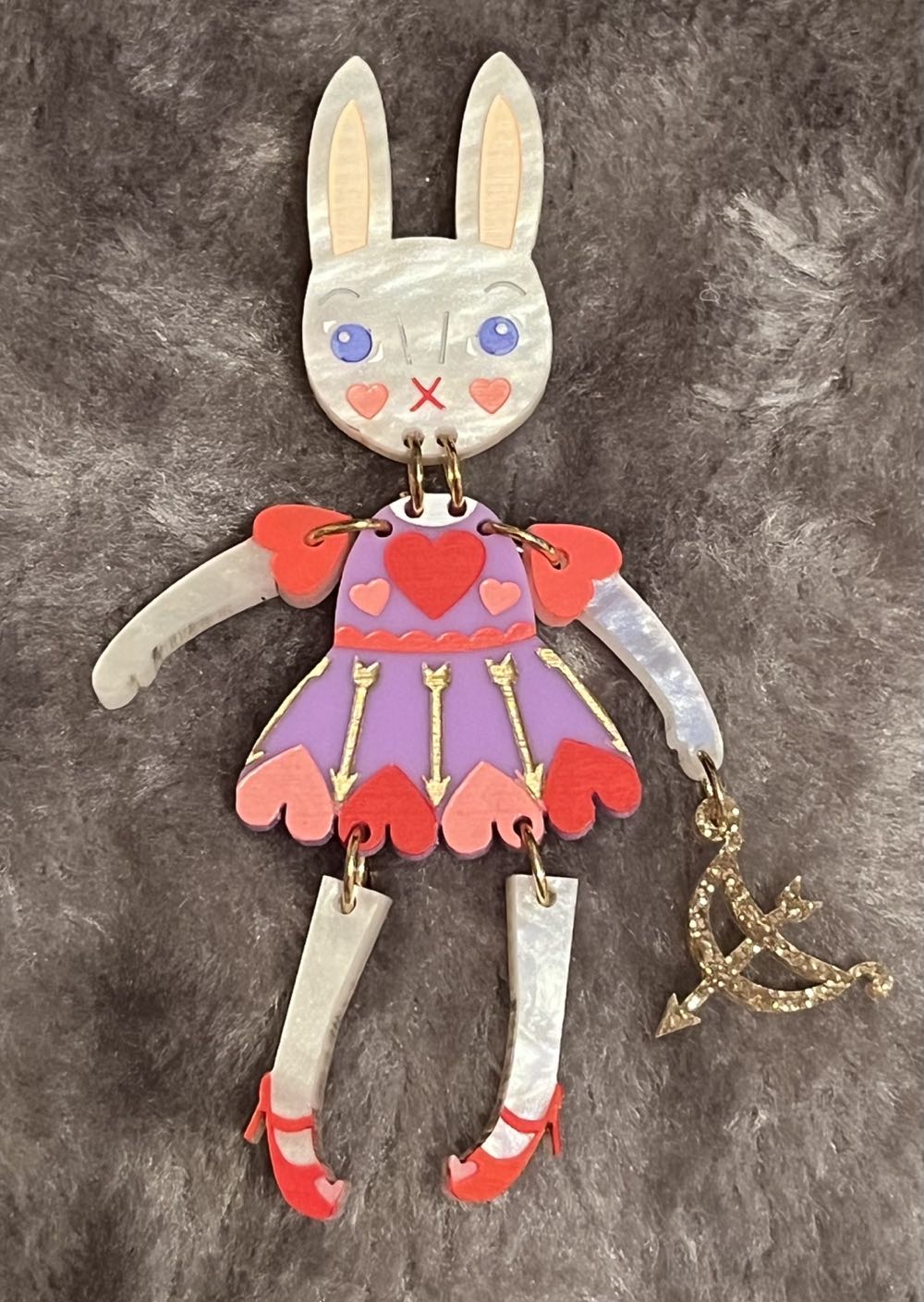 The Storybook Rabbit - Sweetheart Valentine’s Bunny (lilac) - Brooch pin collectible - Main Image 3