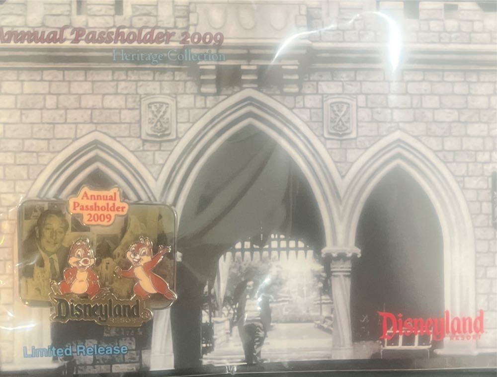 Cheshire Cat And Alice On Mad Teacup