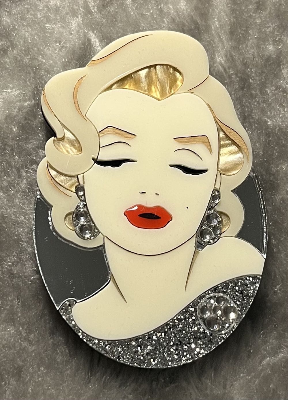 TMOMJ - Marilyn (Classic) - Brooch pin collectible - Main Image 2