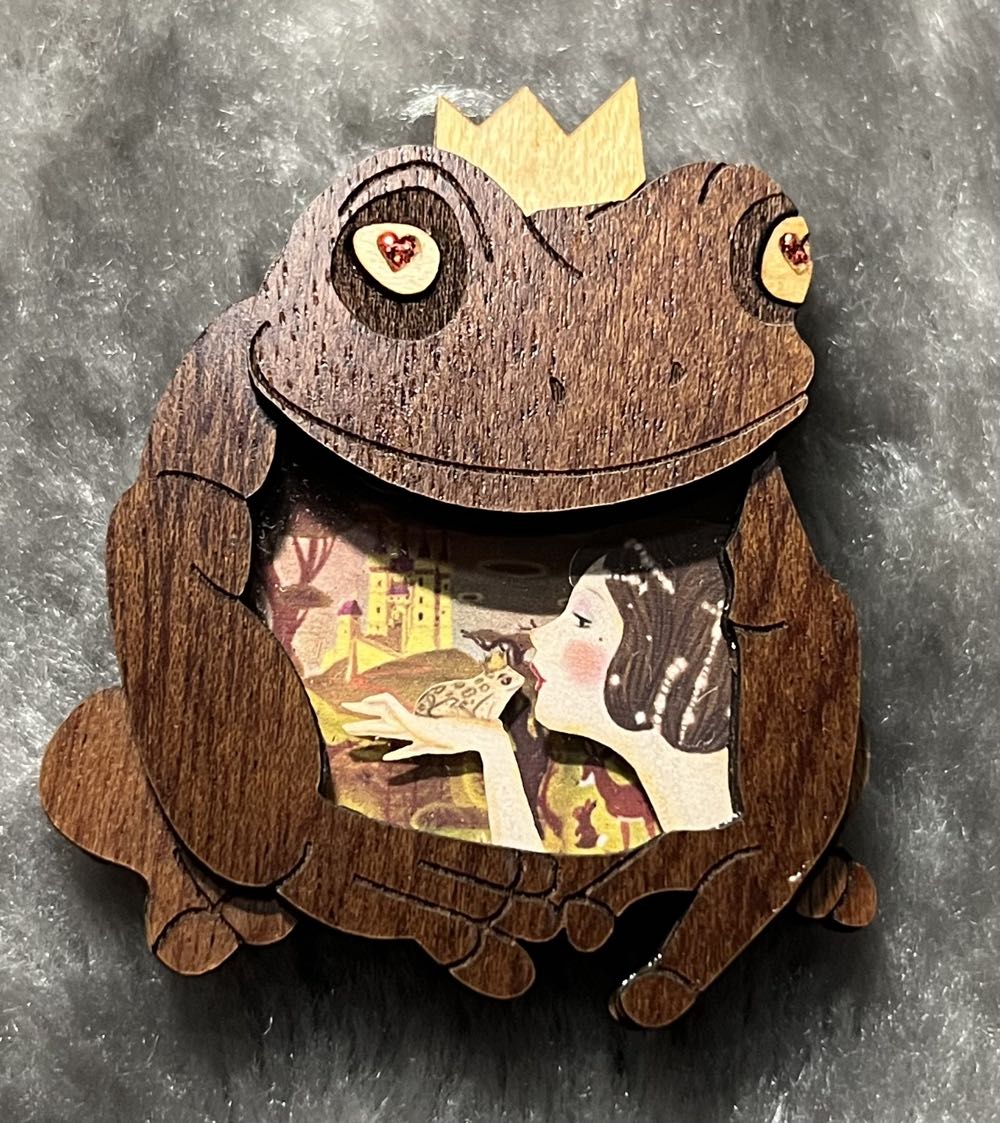 Laliblue - The Princess and the Frog - Brooch pin collectible - Main Image 2