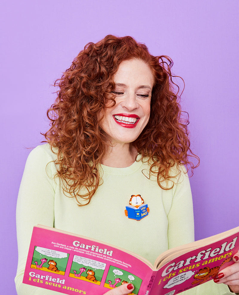 La Vidriola - Some Light Reading - Brooch pin collectible - Main Image 2