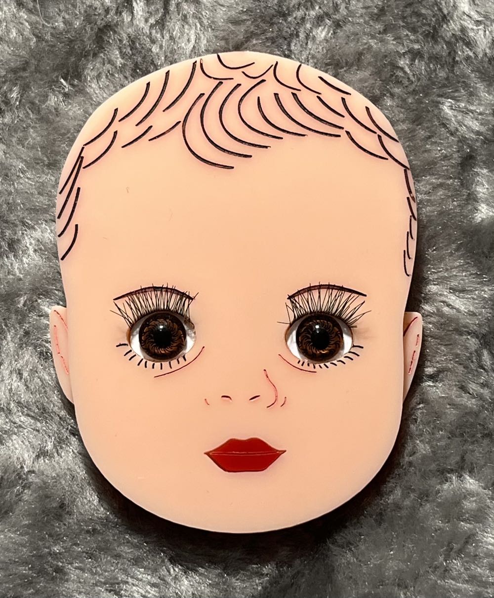 Broochaholic - Large Baby Doll Head (brown eyes) - Brooch pin collectible - Main Image 2