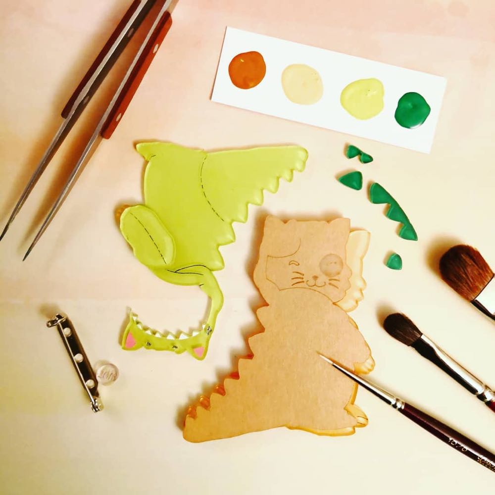 Vera Chan - Dino Cat (original green) - Brooch pin collectible - Main Image 4