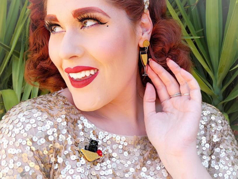 Wintersheart - Meowtini - Brooch pin collectible - Main Image 4