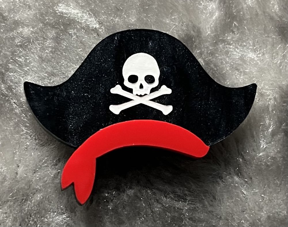 PolyPaige - Mini Pirate’s Hat - Brooch pin collectible - Main Image 2