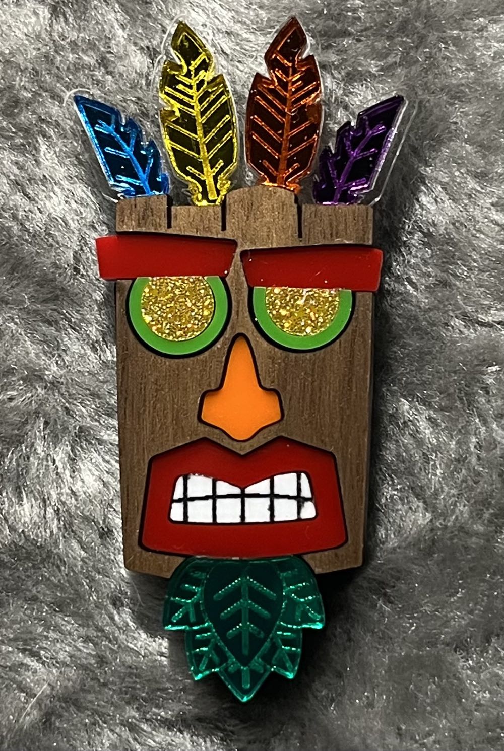 Reb’s Rainbow Haus - Hoomdigah - Brooch pin collectible - Main Image 2