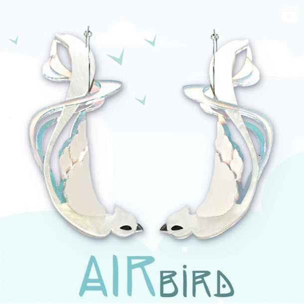 Binkabu - Elemental Air Bird Dangles - Earrings pin collectible - Main Image 3