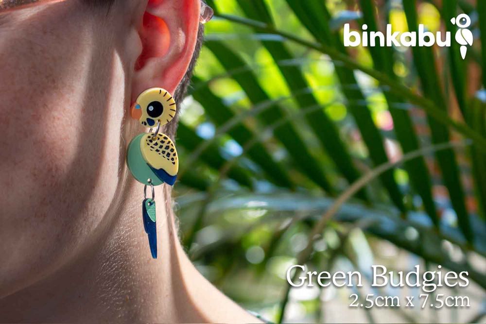 Binkabu - Green/Yellow Budgie Dangles - Earrings pin collectible - Main Image 3