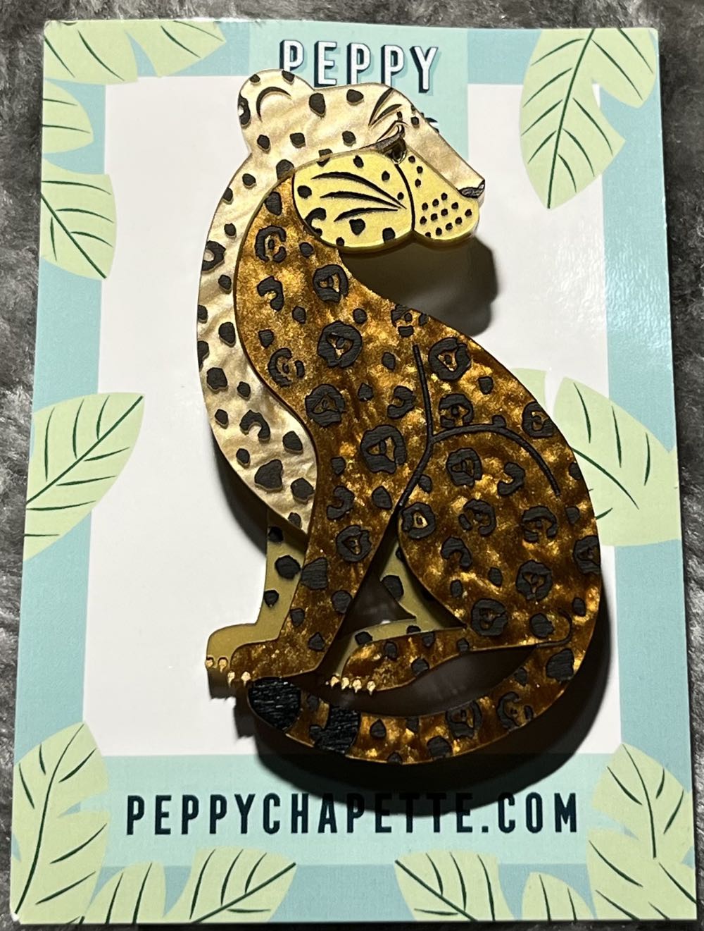 Peppy Chapette - Jeanie Jaguar - Brooch pin collectible - Main Image 3