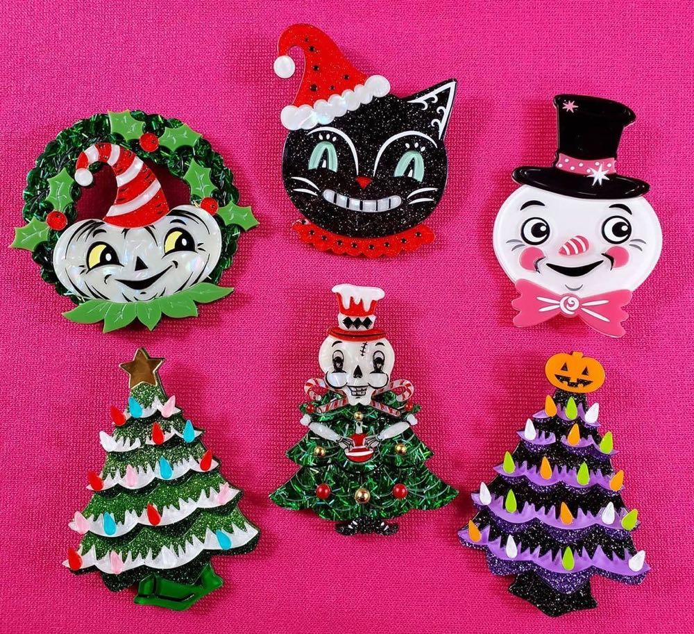 Lipstick & Chrome - Christmaween Tree - Brooch pin collectible - Main Image 3