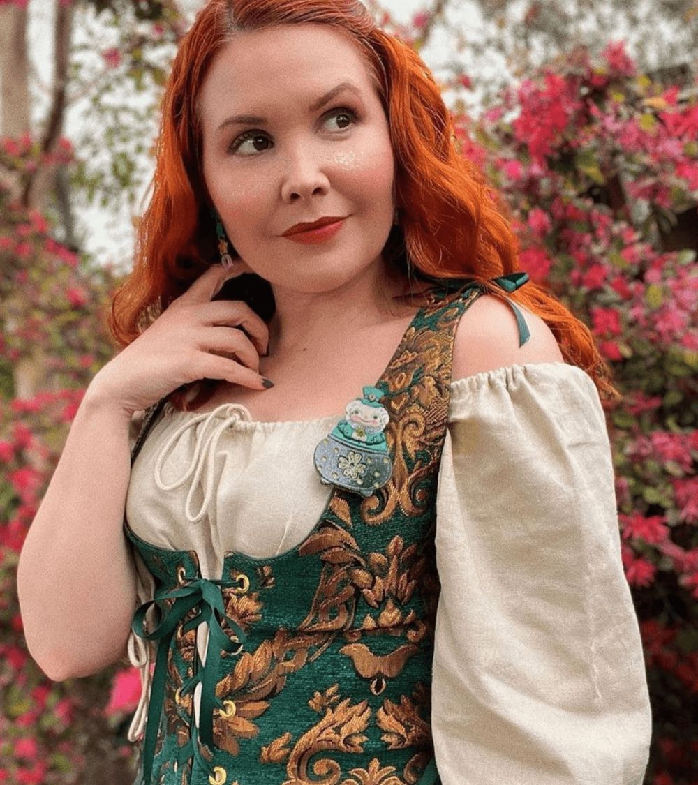 Lipstick & Chrome - Lucky Leprechaun - Brooch pin collectible - Main Image 4