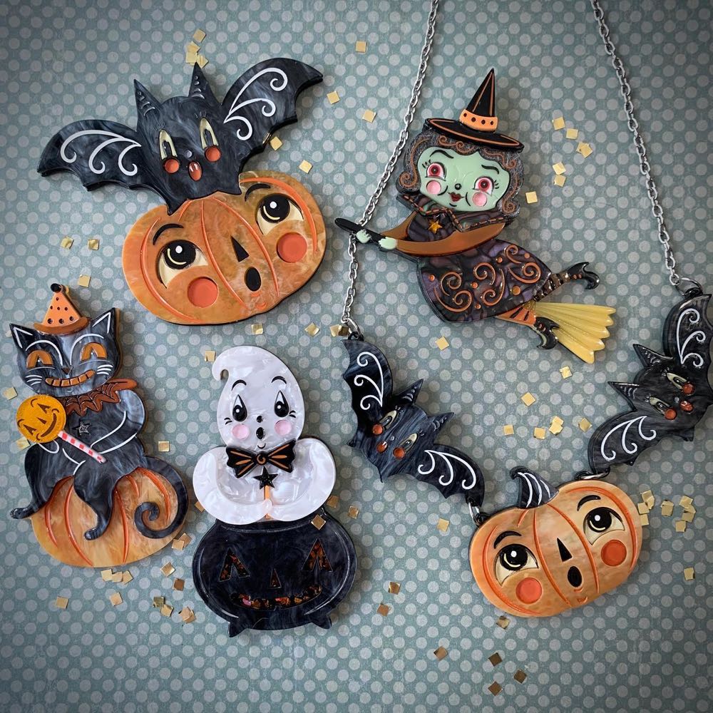 Lipstick & Chrome - Lolligagger Cat - Brooch pin collectible - Main Image 4