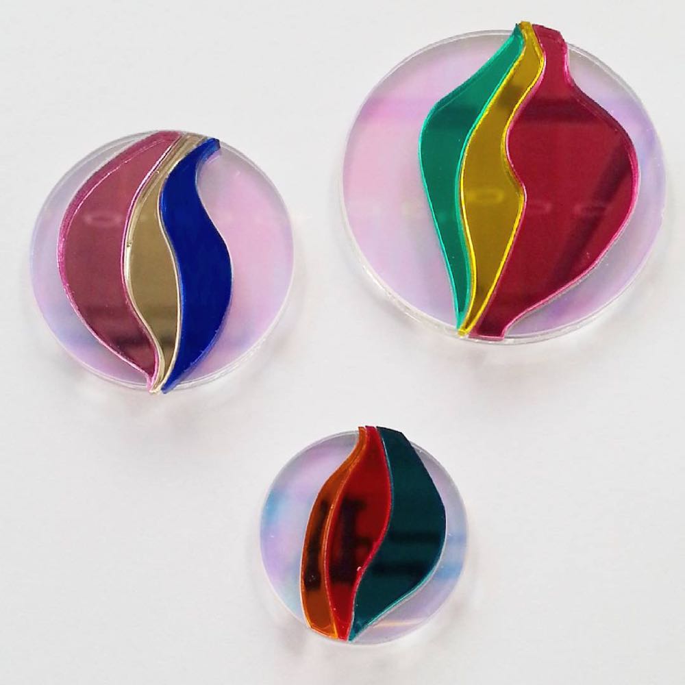 Winnifred’s Daughter - Gary’s Glass Shooters - Brooch pin collectible - Main Image 4