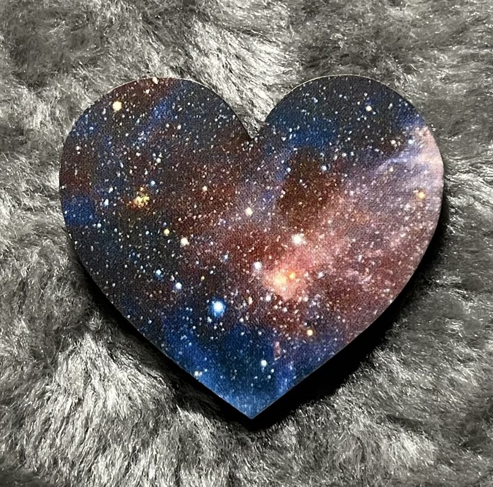 Winnifred’s Daughter - Space Cat - Brooch pin collectible - Main Image 3