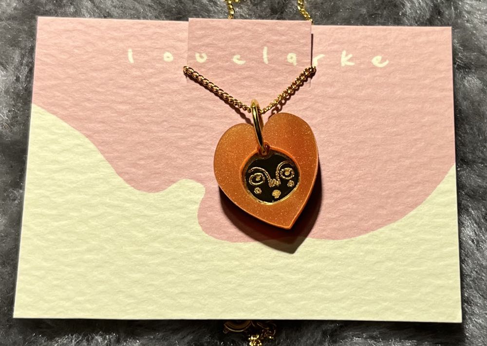 Lou Clarke - Sisters of Iris Petit Pendant (peach) - Necklace pin collectible - Main Image 2