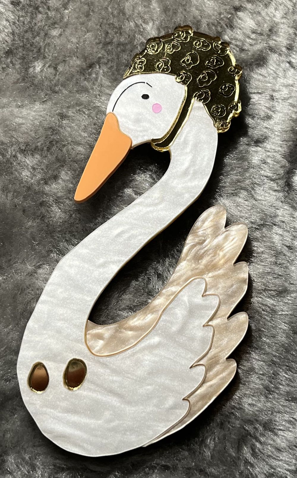 Lou Clarke - Seven Swans-a-Swimming - Brooch pin collectible - Main Image 2