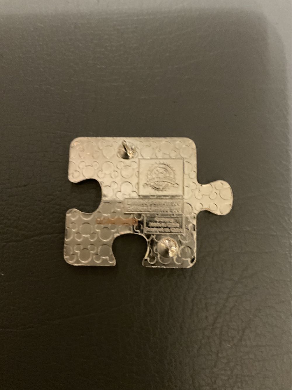 Tinker Bell - Puzzle Piece - Limited Edition 500  pin collectible - Main Image 2