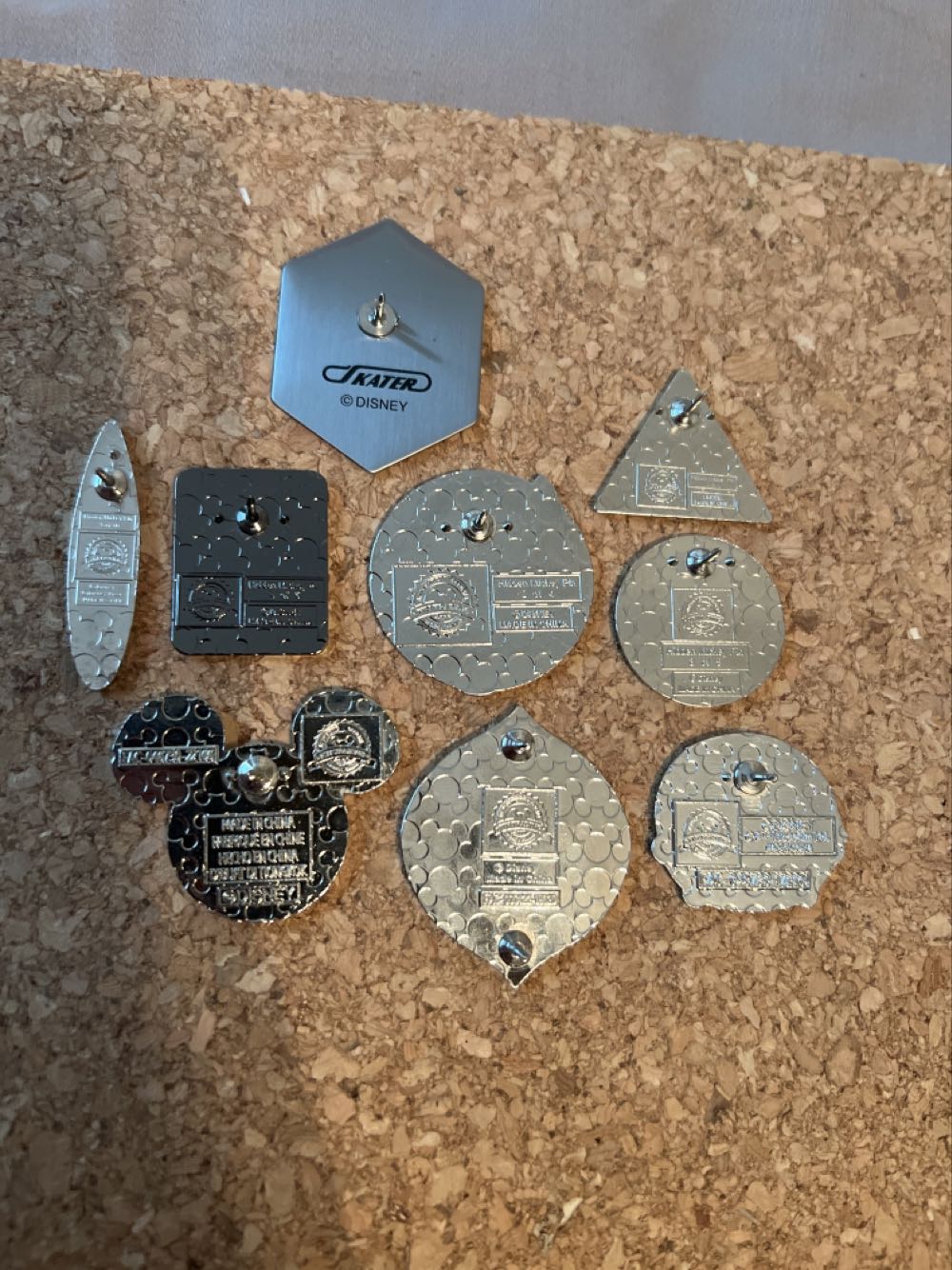 Trade  pin collectible - Main Image 4