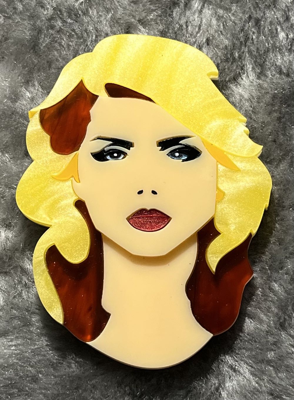 Danger Monkey Designs - Blondie (dark hair) - Brooch pin collectible - Main Image 2