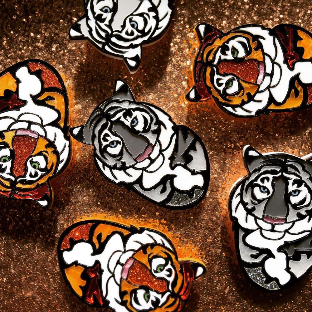 Danger Monkey Designs - Stained Glass Tiger - Brooch pin collectible - Main Image 2